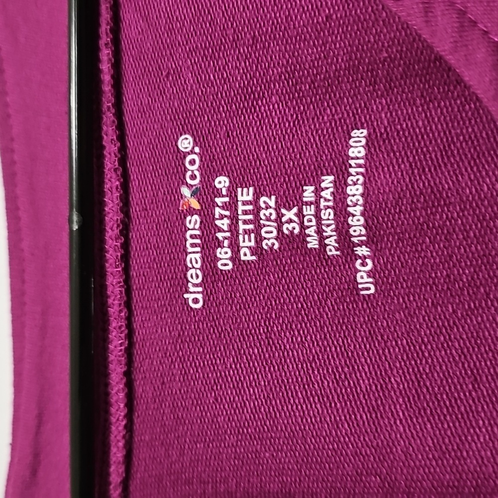 Dreams Co. Robe - Picture 9 of 10